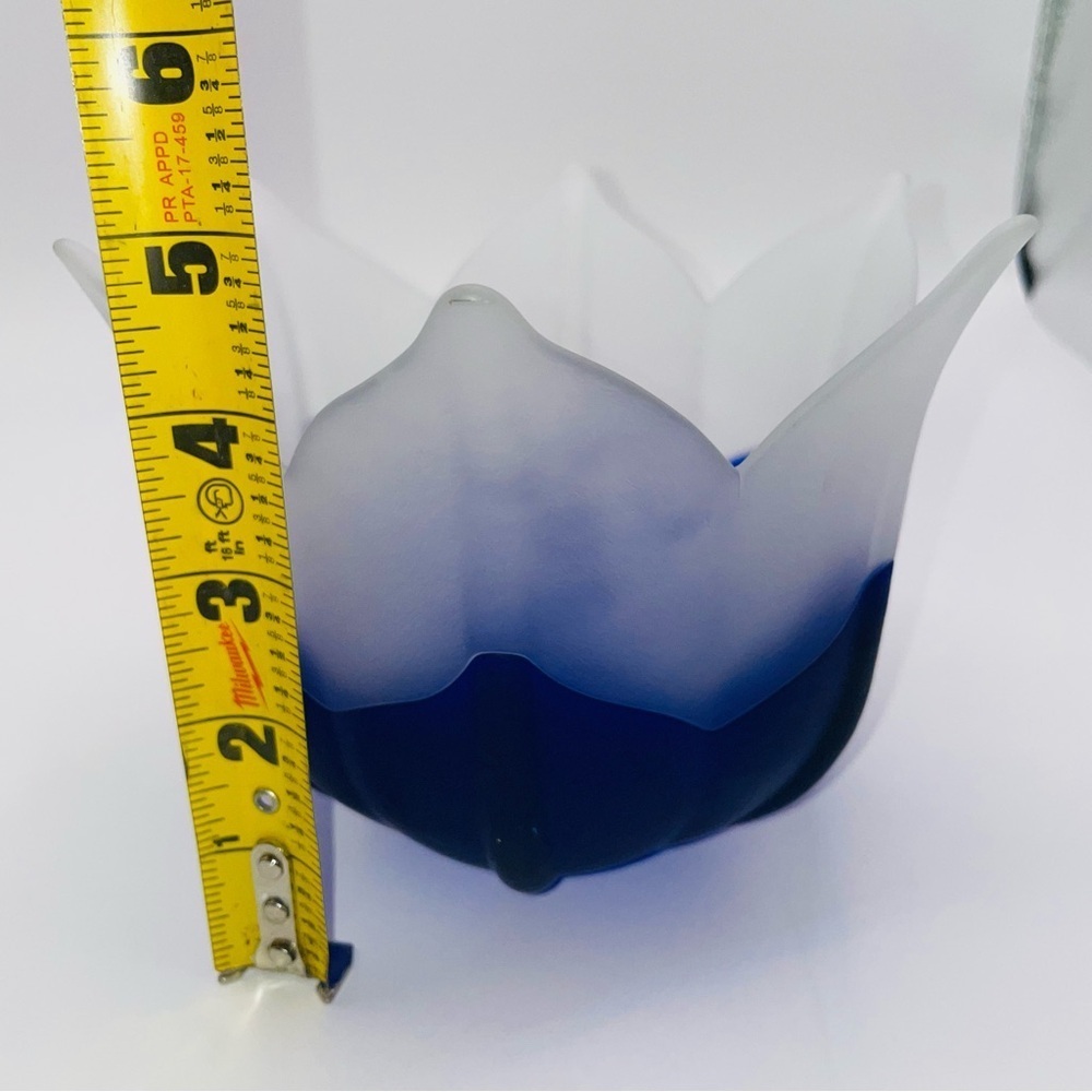 Partylite Cobalt Blue White Frosted Glass Lotus Flower Candle Holder Bowl 4.5” - Picture 9 of 11